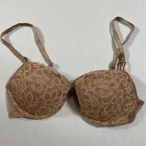 Victoria's Secret Nude Lined demi Bra floral overlay size 34C